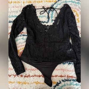 Black lulus bodysuit